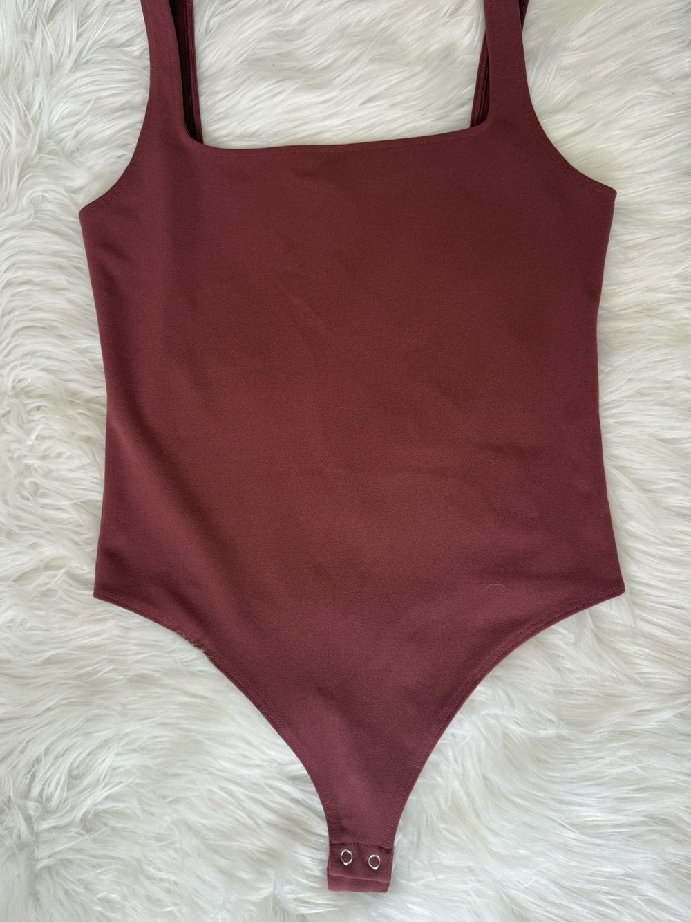 Express Sleeveless Square Neck Bodysuit in Mauve Size Medium